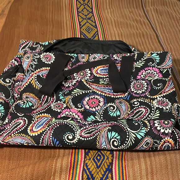Vera Bradley Black Paisley Bandana Swirl Floral shoulder bag - Picture 8 of 9